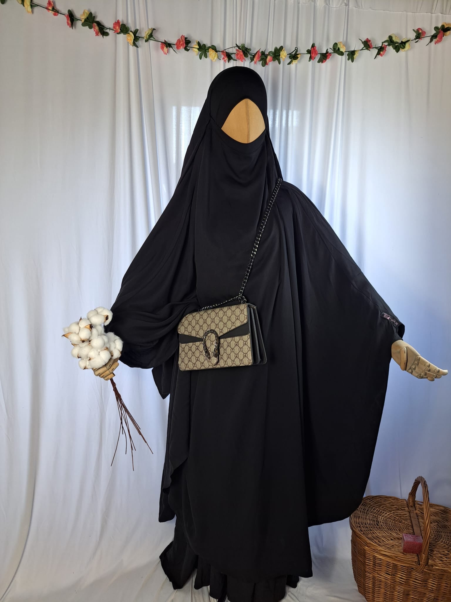 XXL Saliha Soft Tencel Khimar (mit Umhang)