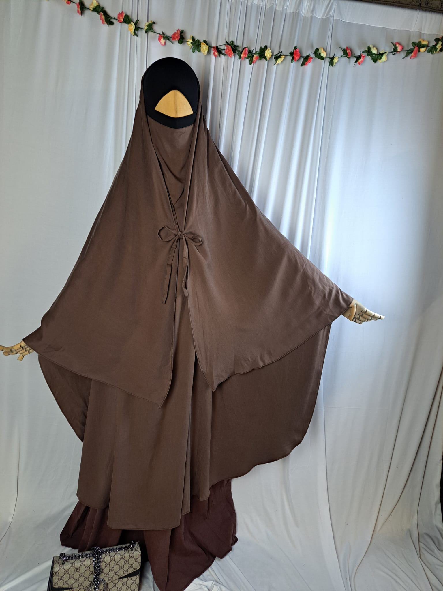 XXL Saliha Soft Tencel Khimar (mit Umhang)