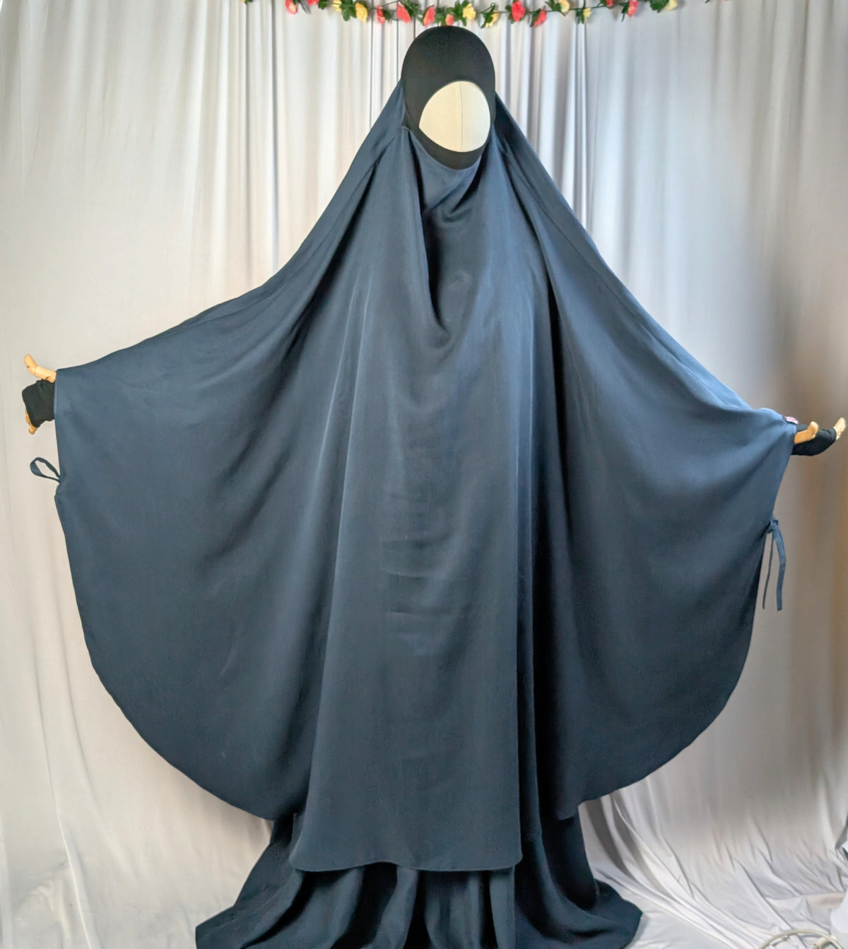 Abaya „Tencel Elegance“ – 4 m Saum