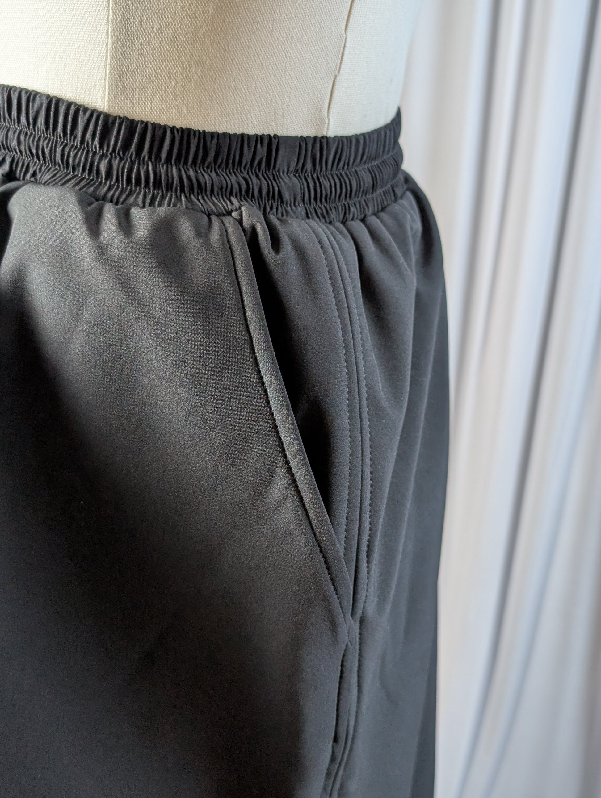 Maimuna Soft Fleece Rock