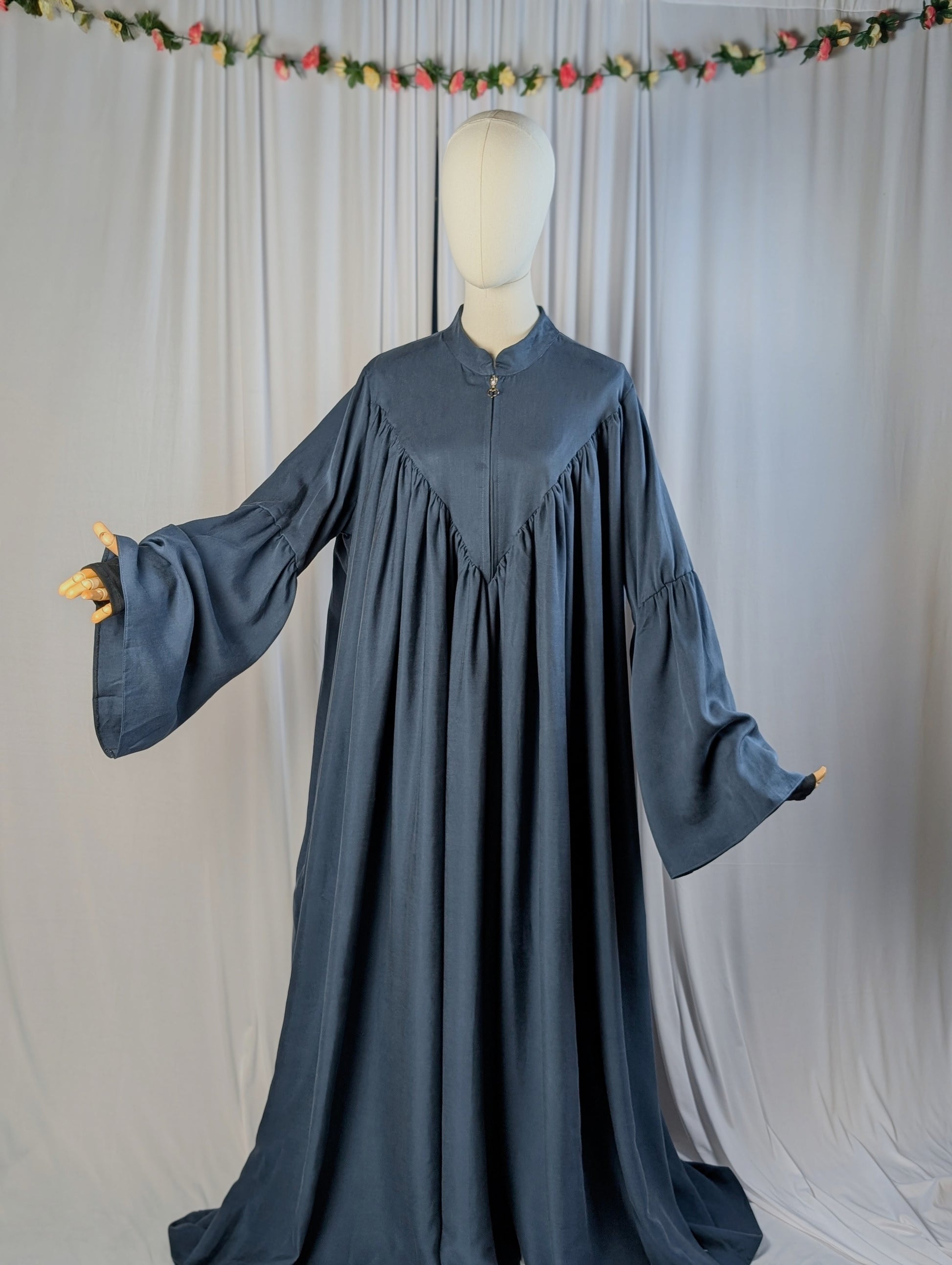 Abaya „Tencel Elegance“ – 4 m Saum