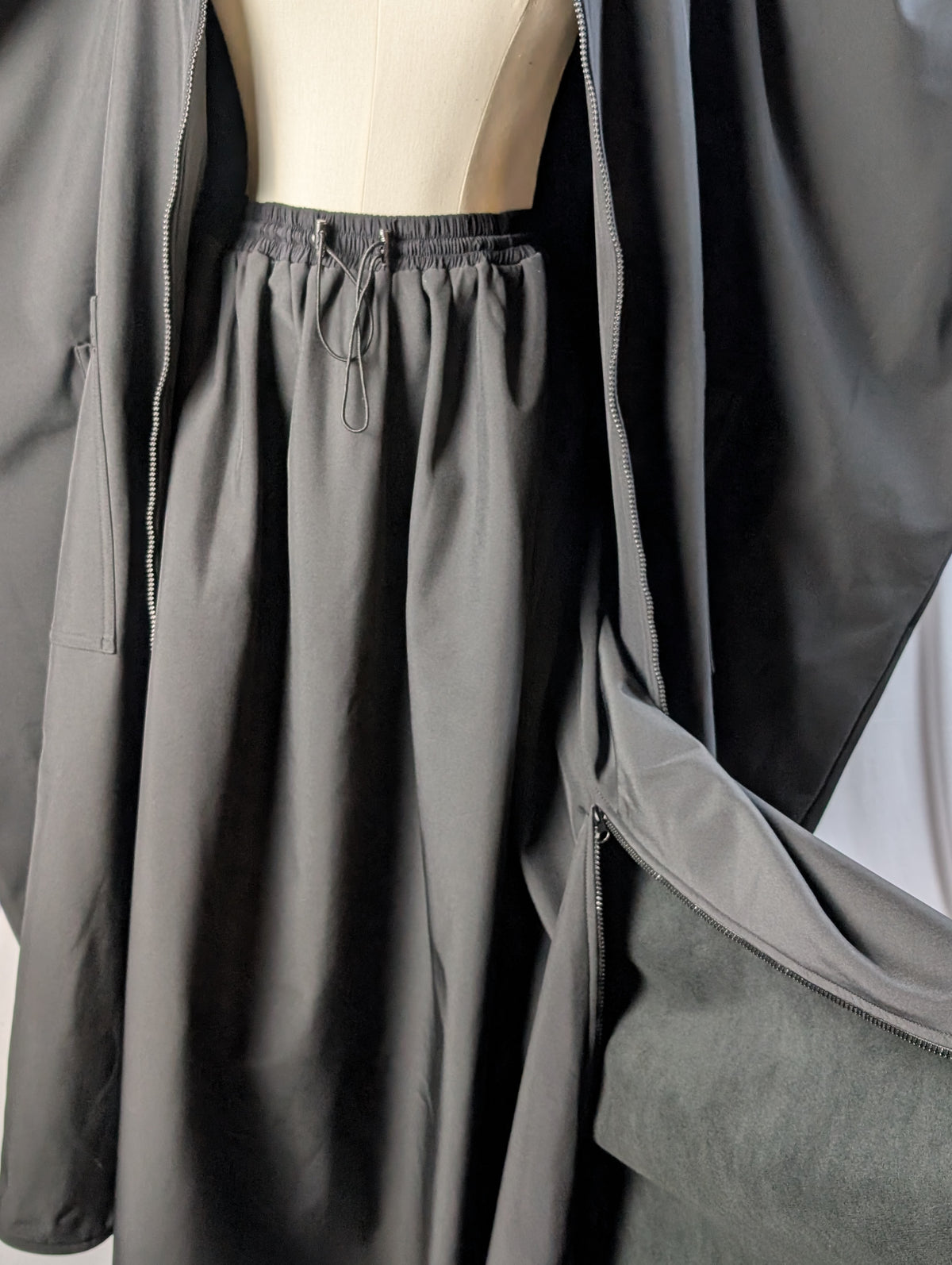 Maimuna Soft Fleece Rock