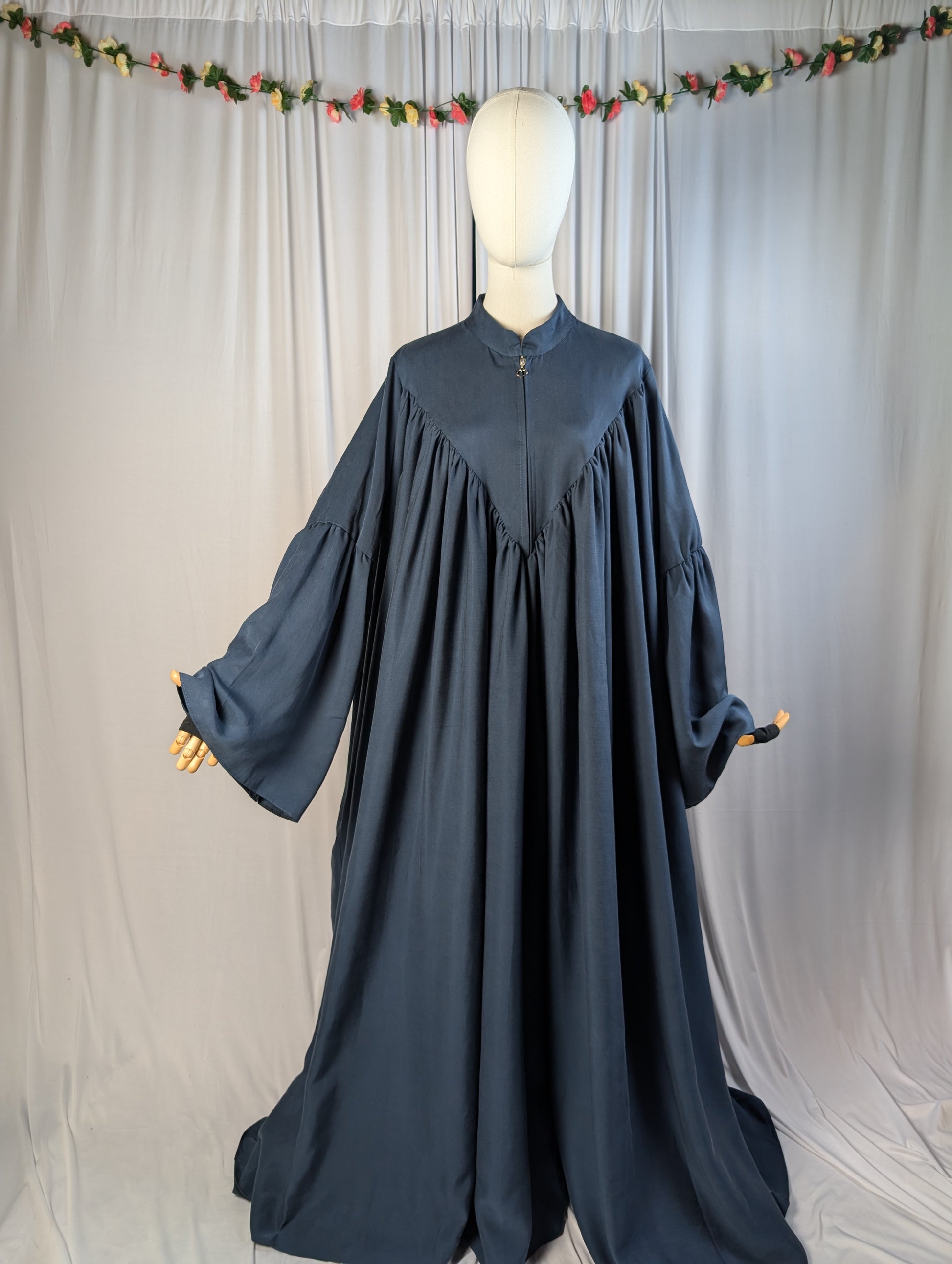 Abaya „Tencel Elegance“ – 4 m Saum