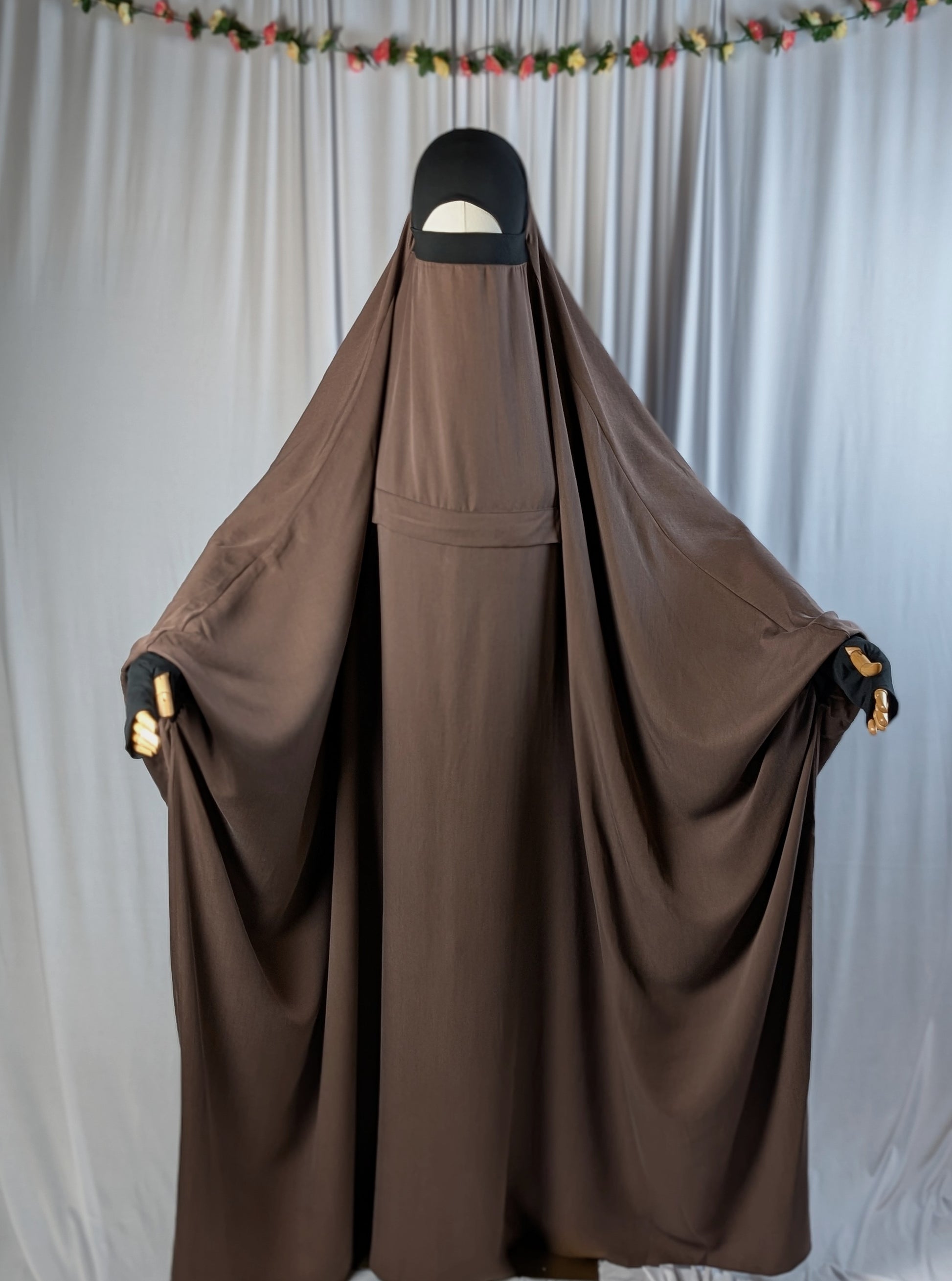 Ummi Tencel Jilbab Set mit breitem und langem Umhang 🍼